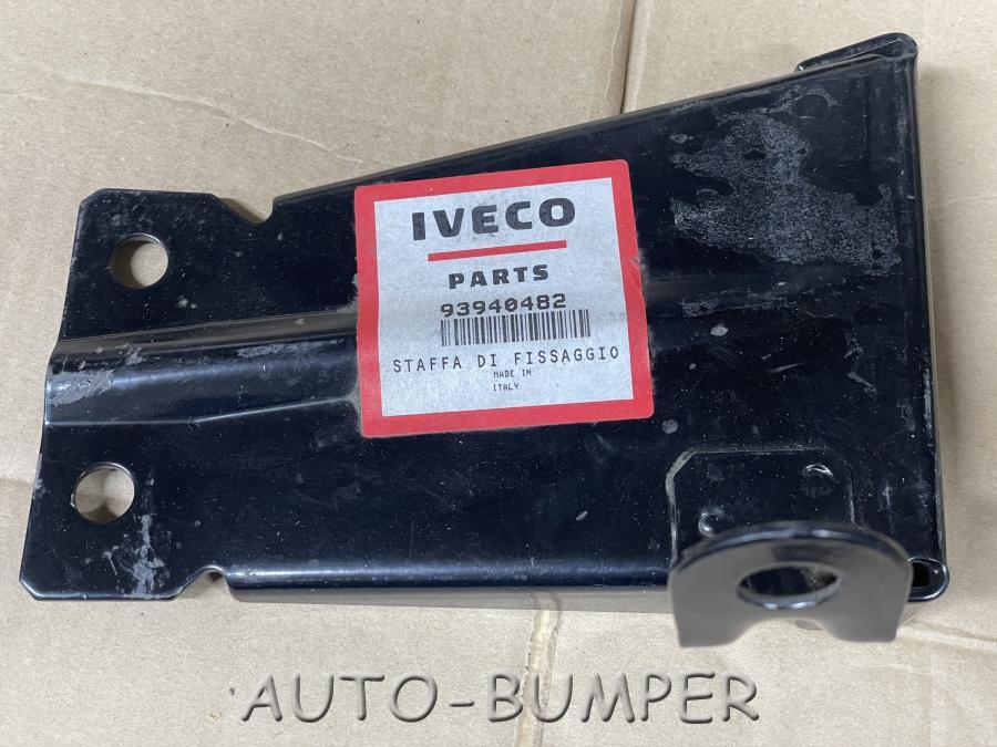 Iveco Daily кронштейн заднего бампера 93940482